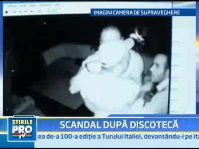 Scandalagiu oprit cu arma de polististi!