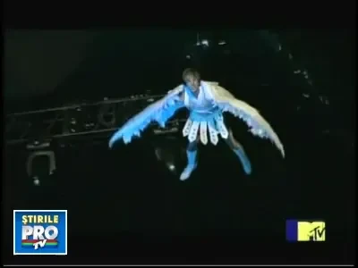 Eminem, "violat" de Borat!