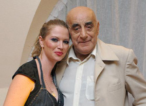 Lis scoate la licitatie cadourile primite in timpul mandatului de primar!