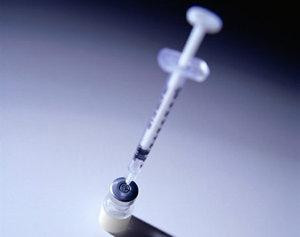 Caz socant in Marea Britanie. Un elev si-a atacat 26 de colegi cu un ac pentru insulina