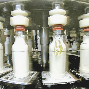 Sunt la moda dozatoarele de lapte. Profit pentru fermieri