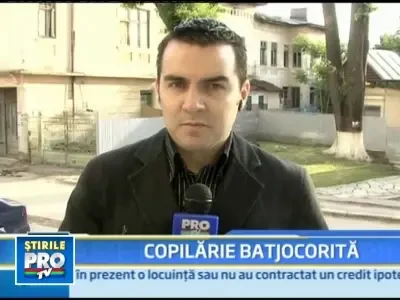 Doi copii, filmati in pielea goala, amenintati cu moartea si violati!