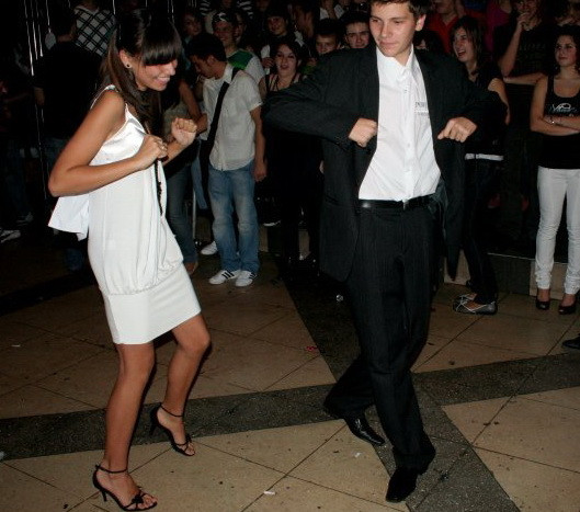 Are interzis la balul de absolvire. Motivarea directoarei, fulminanta