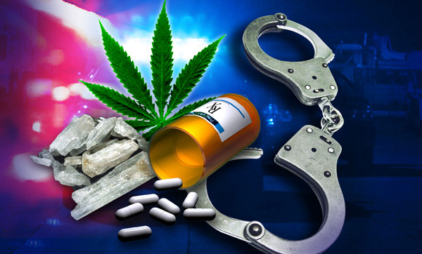 Dezbatere: Esti de acord cu vanzarea drogurilor legale in magazine?