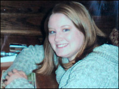 I-a spintecat burta unei prietene ca sa ii fure bebelusul