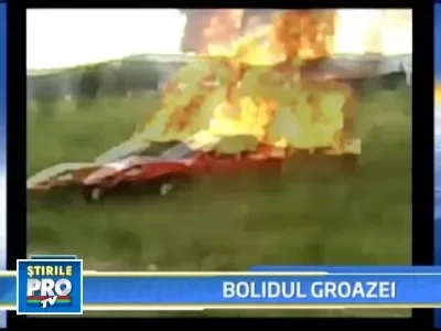 Ferrari in flacari, dupa un "zbor" nebun! Noua oameni la un pas de moarte!