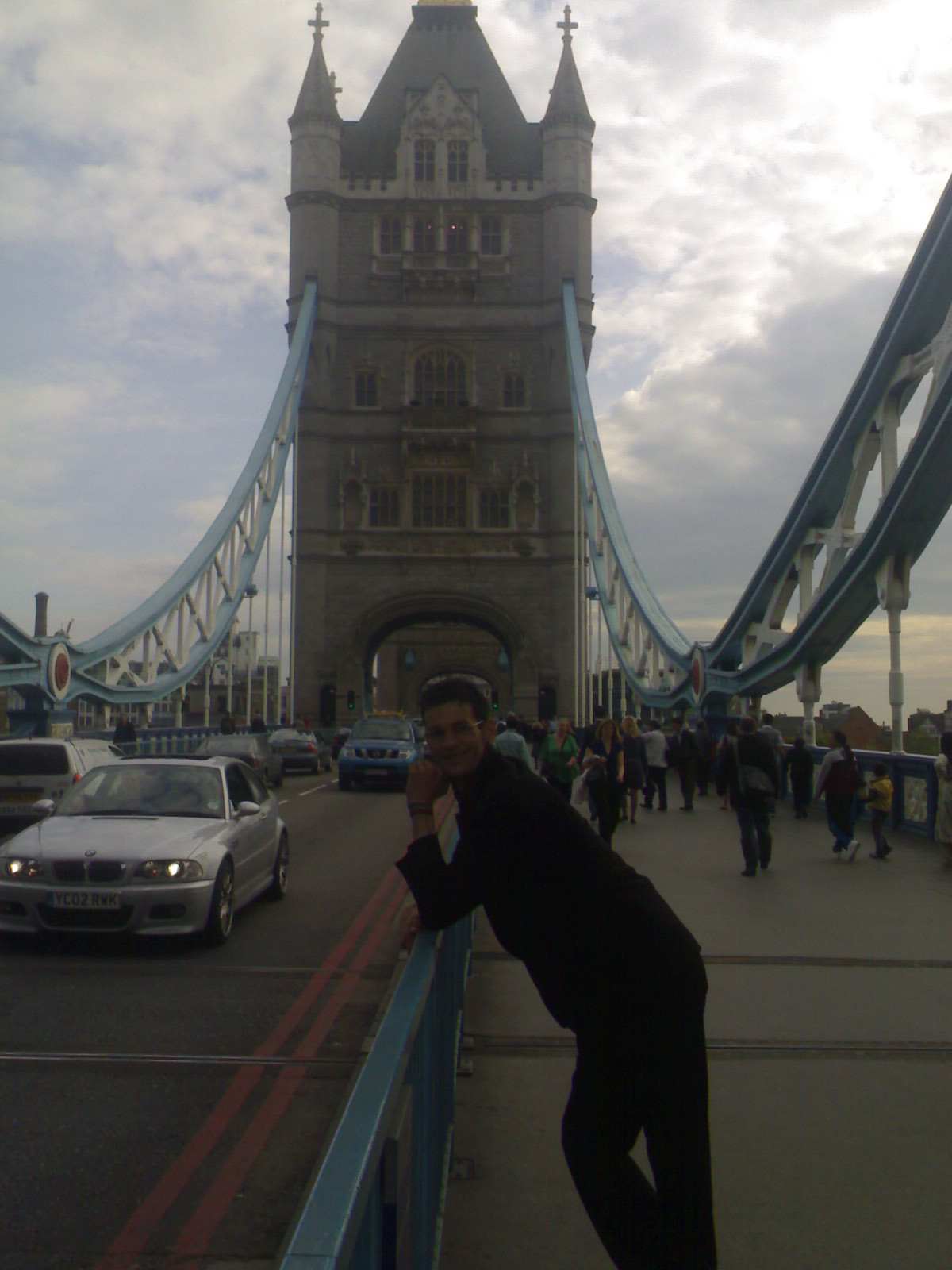 Cezar pe Tower Bridge