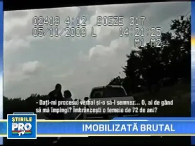 Batrana recalcitranta, imobilizata cu electrosocuri de un politist american