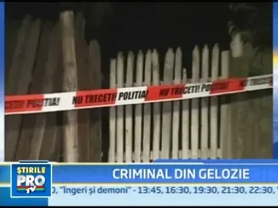 Gelozia l-a orbit! Si-a macelarit sotia cu zeci de lovituri de cutit!