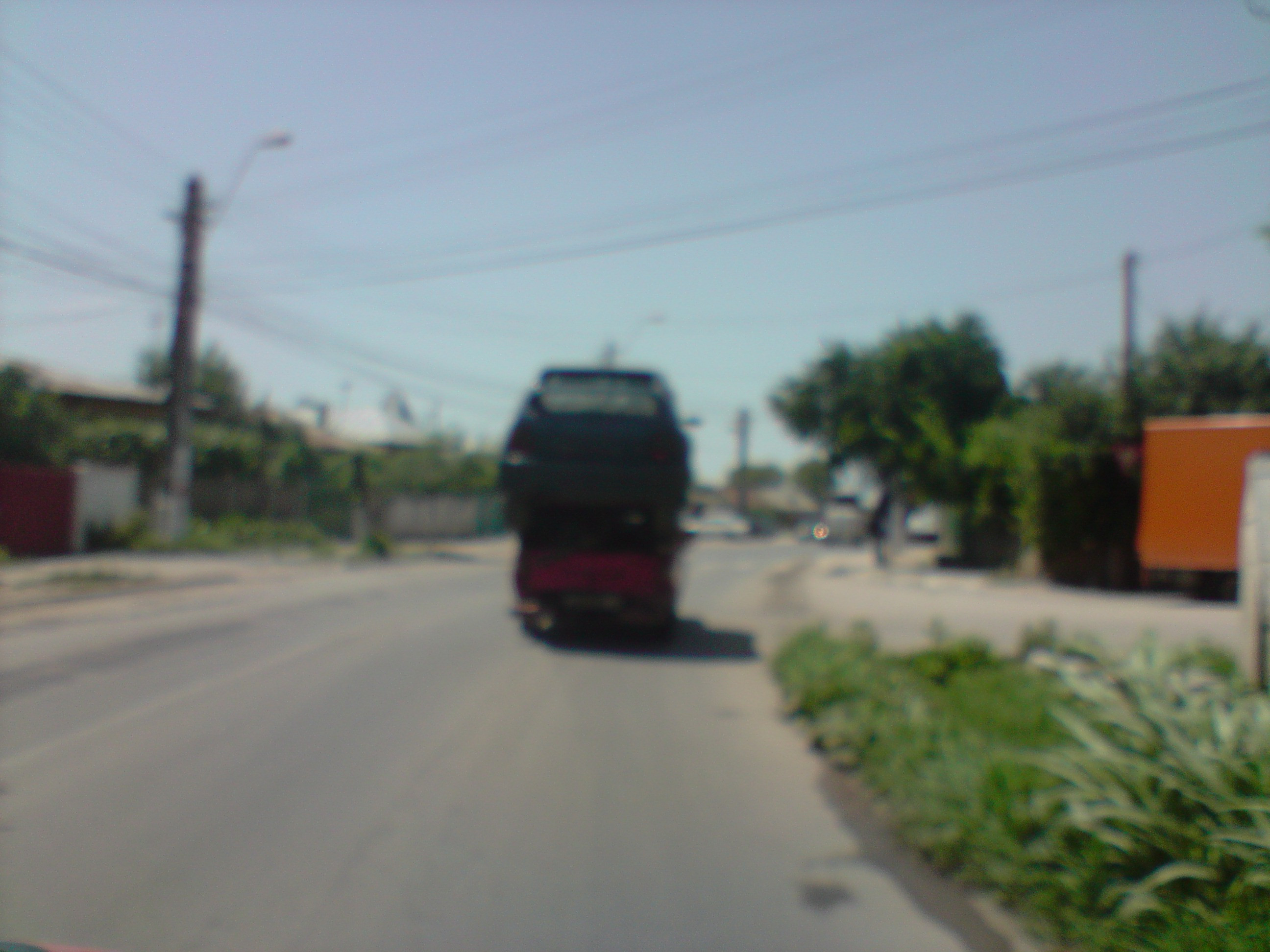 Romania zilelor noastre: masini "supraetajate"!