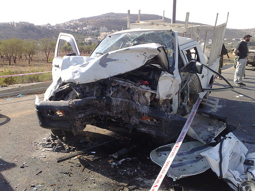 Criza duce la gesturi necugetate! Masini distruse pentru banii de asigurare