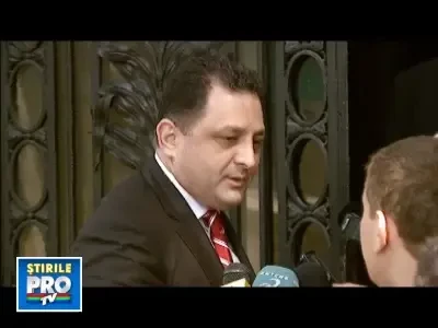 Vanghelie: Basescu mananca papadie si salata, cu Udrea, care e anemica