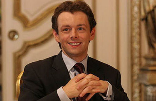 Michael Sheen, personaj negativ in urmatorul film "James Bond"