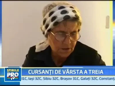 Bunicutele din Alba Iulia invata limba engleza!