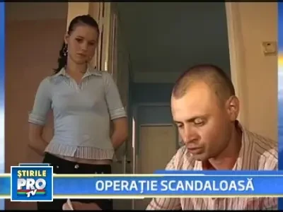 "Eram obosit", scuza unui doctor care a uitat un tifon in corpul unei femei