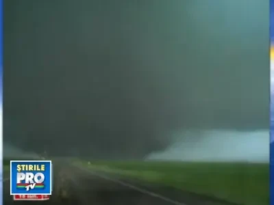 Statul american Nebraska, ravasit de tornade