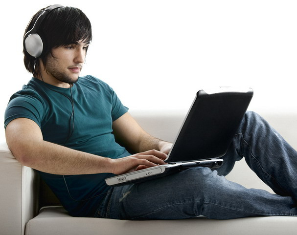 Laptopul, inamicul fertilitatii masculine