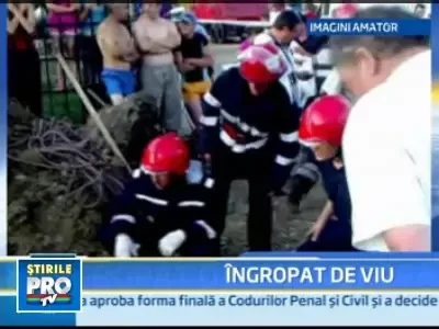 A fost ingropat de viu dupa ce malurile unui sant s-au prabusit peste el!