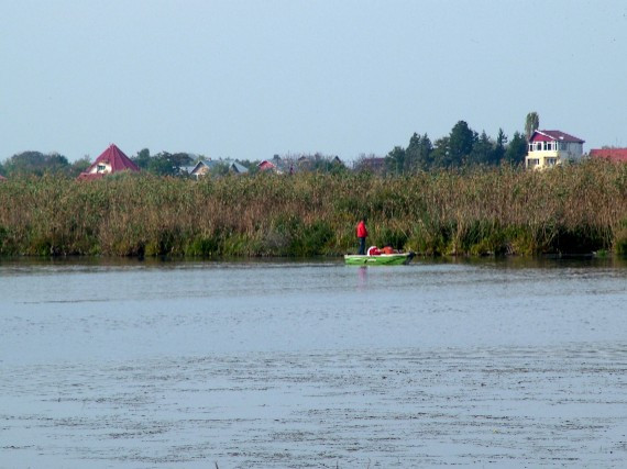 A iesit la plimbare cu barca pe lacul Snagov si si-a gasit sfarsitul!