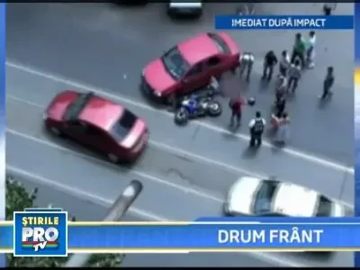 Motociclist ranit intr-un accident in Bucuresti! Echipamentul l-a salvat