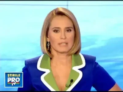 Impresionant! Are 16 ani, dar arata ca un bebelus!