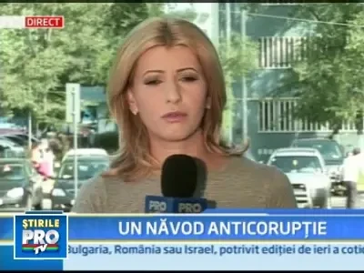 Politisti din Constanta si 4 civili, suspectati de coruptie!