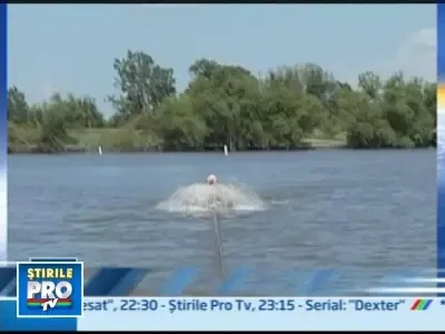 La 77 de ani face schi nautic aproape zilnic!