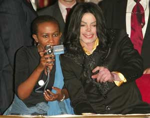 Se cauta iubita secreta a lui Michael! Rudele au angajat detectivi