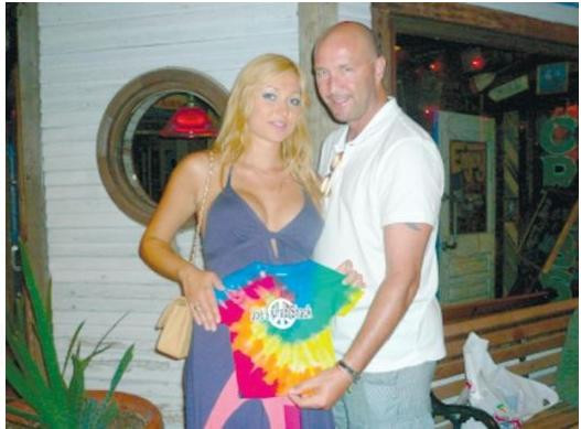 Raluca Zenga, sexy si insarcinata in luna a 5-a!