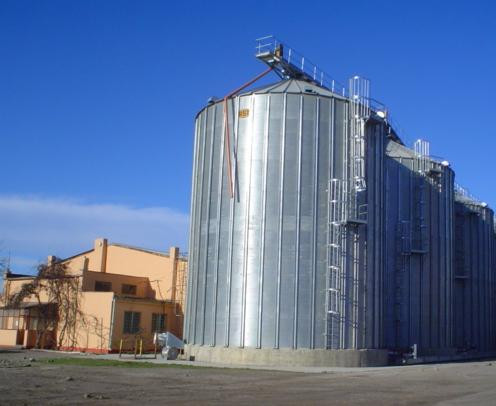 Si-a ridicat propriile silozuri, cu bani europeni