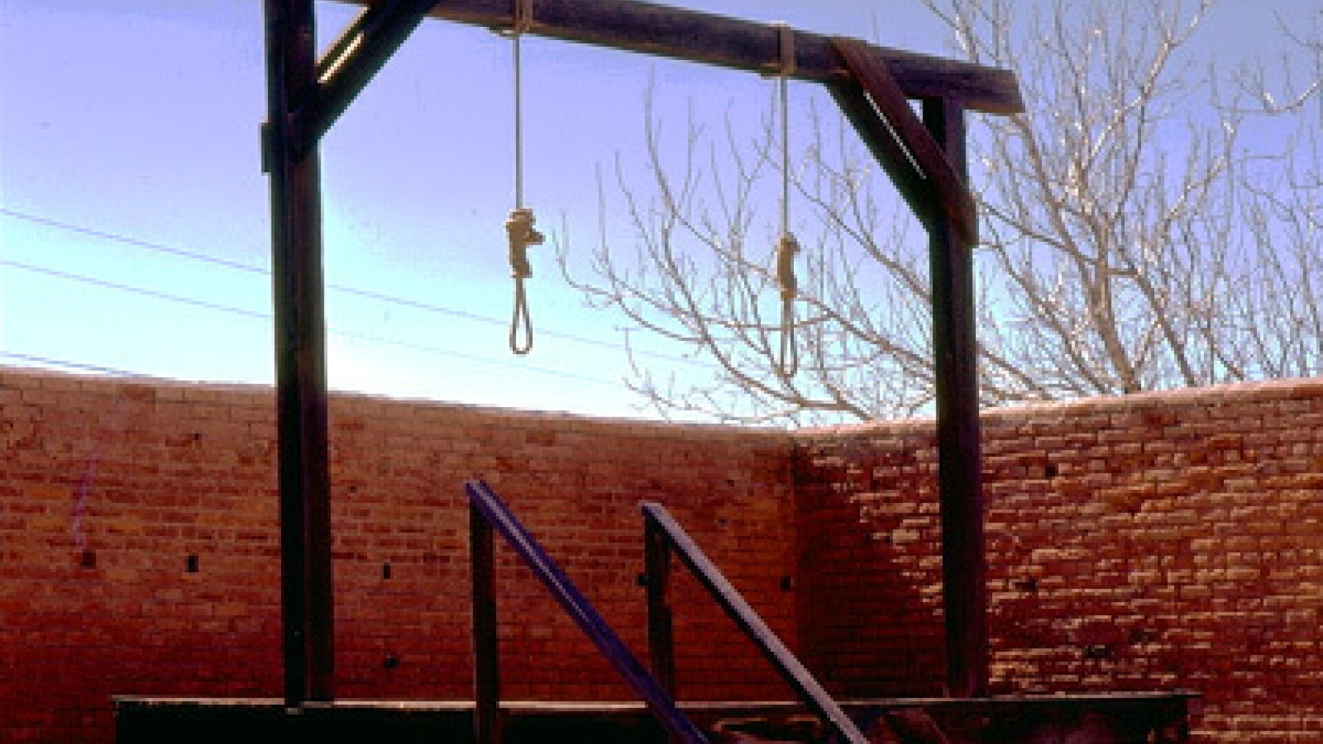 Junta din Myanmar a anunțat că va executa prin spânzurare doi lideri pro-democrație