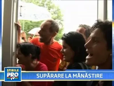 Nu ne prigoniti maicutele! Scandal in curtea unei manastiri din Buzau!