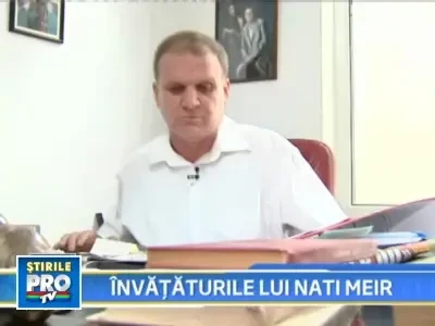 Greu cu gramatica! Nati Meir la ora de romana!