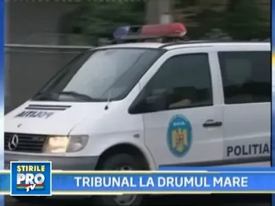 Accident rutier, batai si focuri de arma in orasul Zarnesti!