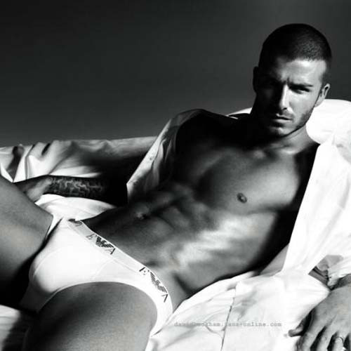 David Beckham a refuzat-o pe Angelina Jolie!