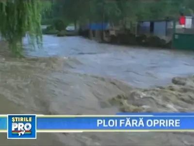 Furtunile au facut din nou prapad in mai multe zone din tara