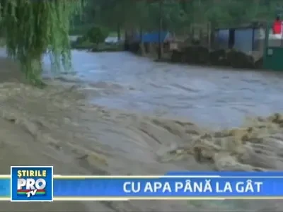 Furtunile au facut prapad intr-un sat din Caras-Severin
