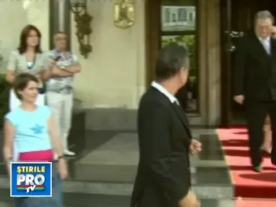 Vadim:Voi dormi in gara la Strasbourg si Gigi imi va face vant cu evantaiul