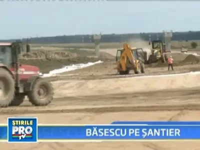 Traian Basescu, pus la curent cu problemele de pe santierele tarii!