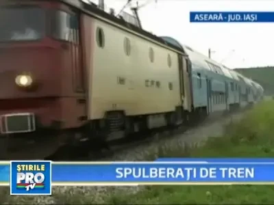 Caruta spulberata de un tren! Trei oameni au murit
