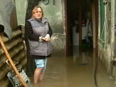 Vile si institutii publice, deopotriva inundate in Ploiesti si Mamaia