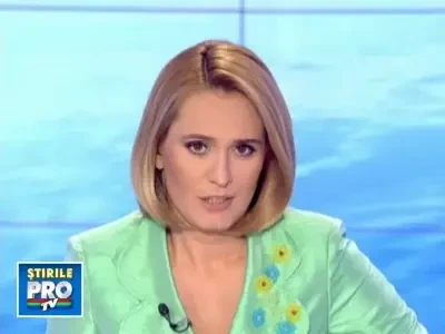 Armonia intr-un cuplu de pinguini masculi, tulburata de o femela!