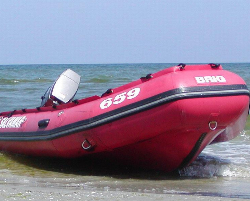 Un baiat de 14 ani s-a inecat in mare! Alti trei turisti au fost in pericol