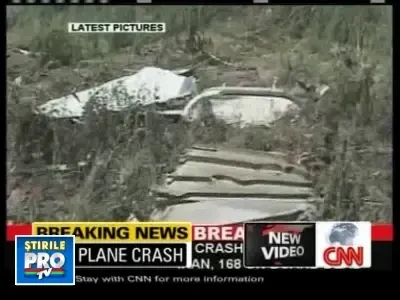 Un avion cu 168 de persoane la bord s-a prabusit in Iran