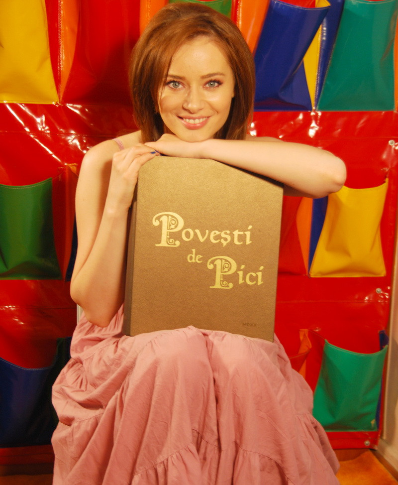 Laura Cosoi te invita in lumea basmelor, la "Povesti de pici"!