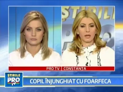 La un pas de moarte: propria lui mama i-a infipt o foarfeca in piept!