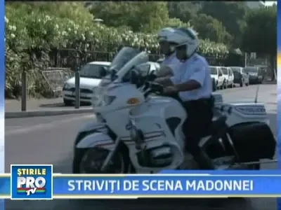 O a doua persoana a murit dupa prabusirea scenei instalate pentru Madonna!