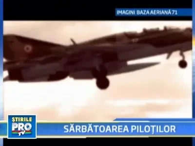 Pilotii au pregatit un spectacol fabulos pentru Ziua Aviatiei!