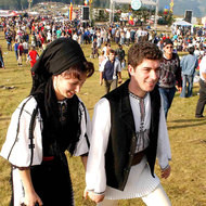 Vrei sa traiesti ca acum 100 de ani la Muzeul Satului? Iata ce conditii trebuie sa indeplinesti