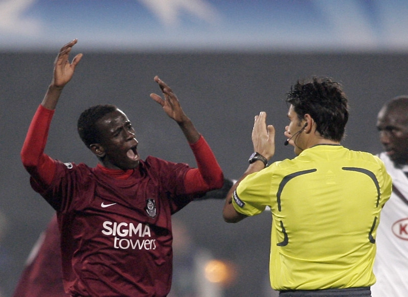 Fotbalistul Emanuel Kone a trecut pe langa moarte!